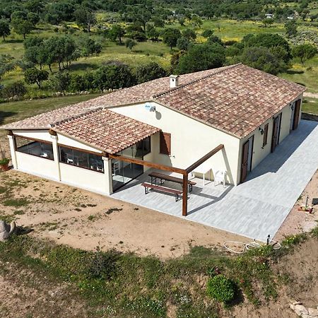 Molti Mari B&B Resort Olbia Exteriör bild