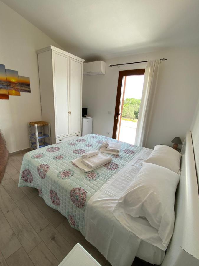 Molti Mari B&B Resort Olbia Exteriör bild