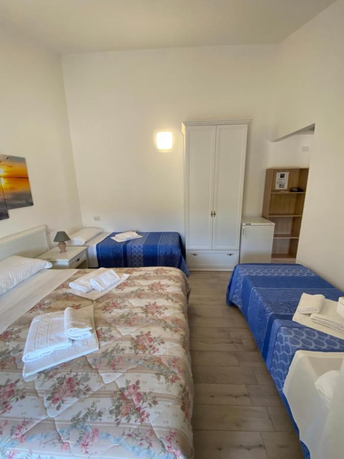 Molti Mari B&B Resort Olbia Exteriör bild