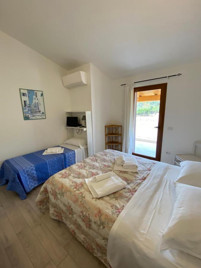 Molti Mari B&B Resort Olbia Exteriör bild