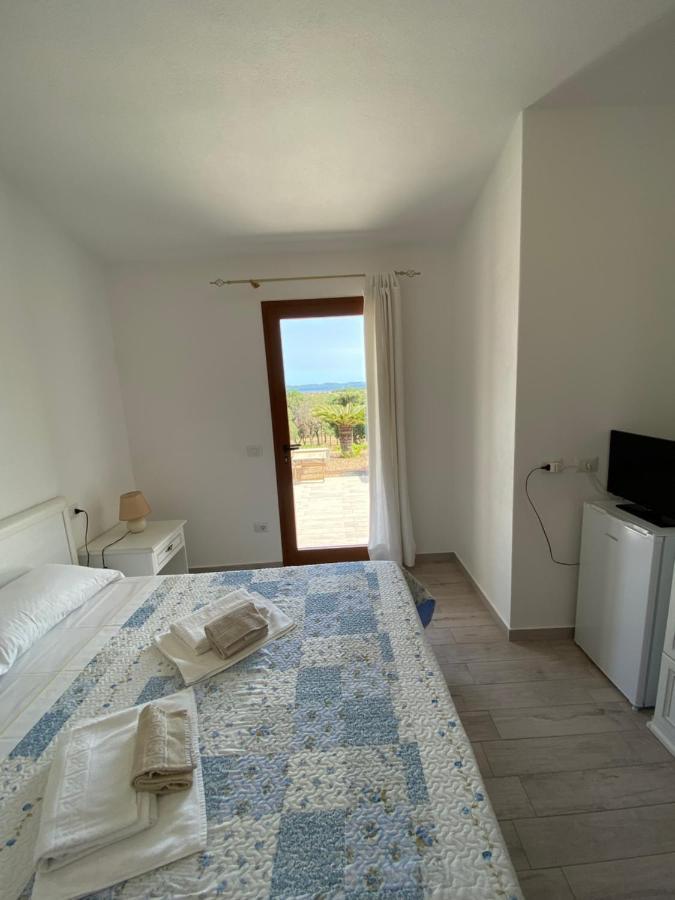Molti Mari B&B Resort Olbia Exteriör bild