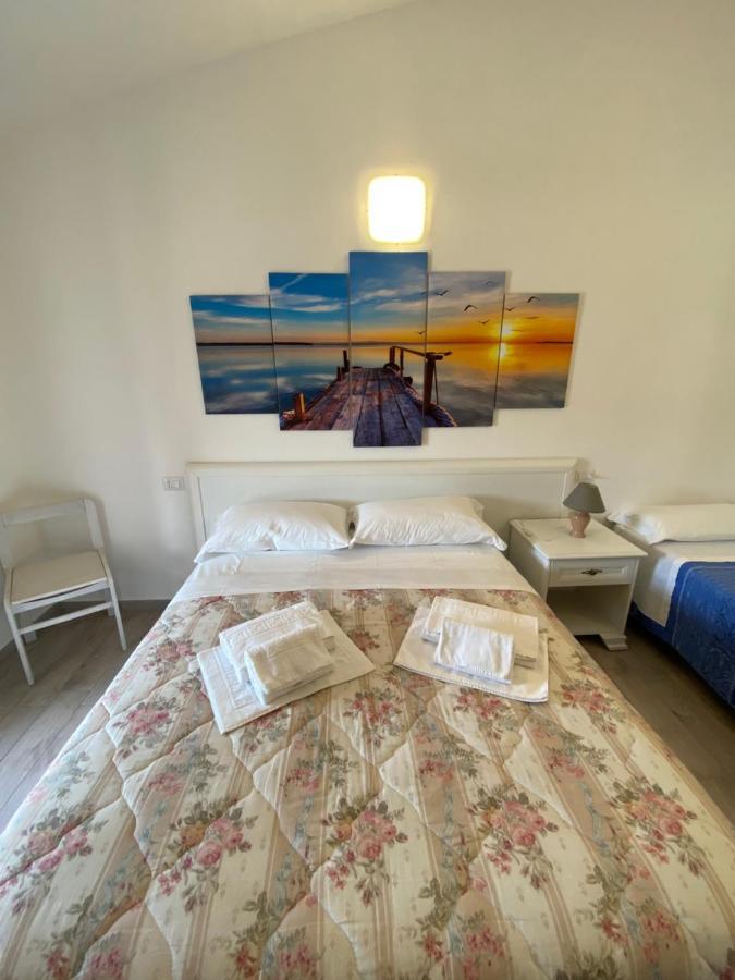 Molti Mari B&B Resort Olbia Exteriör bild
