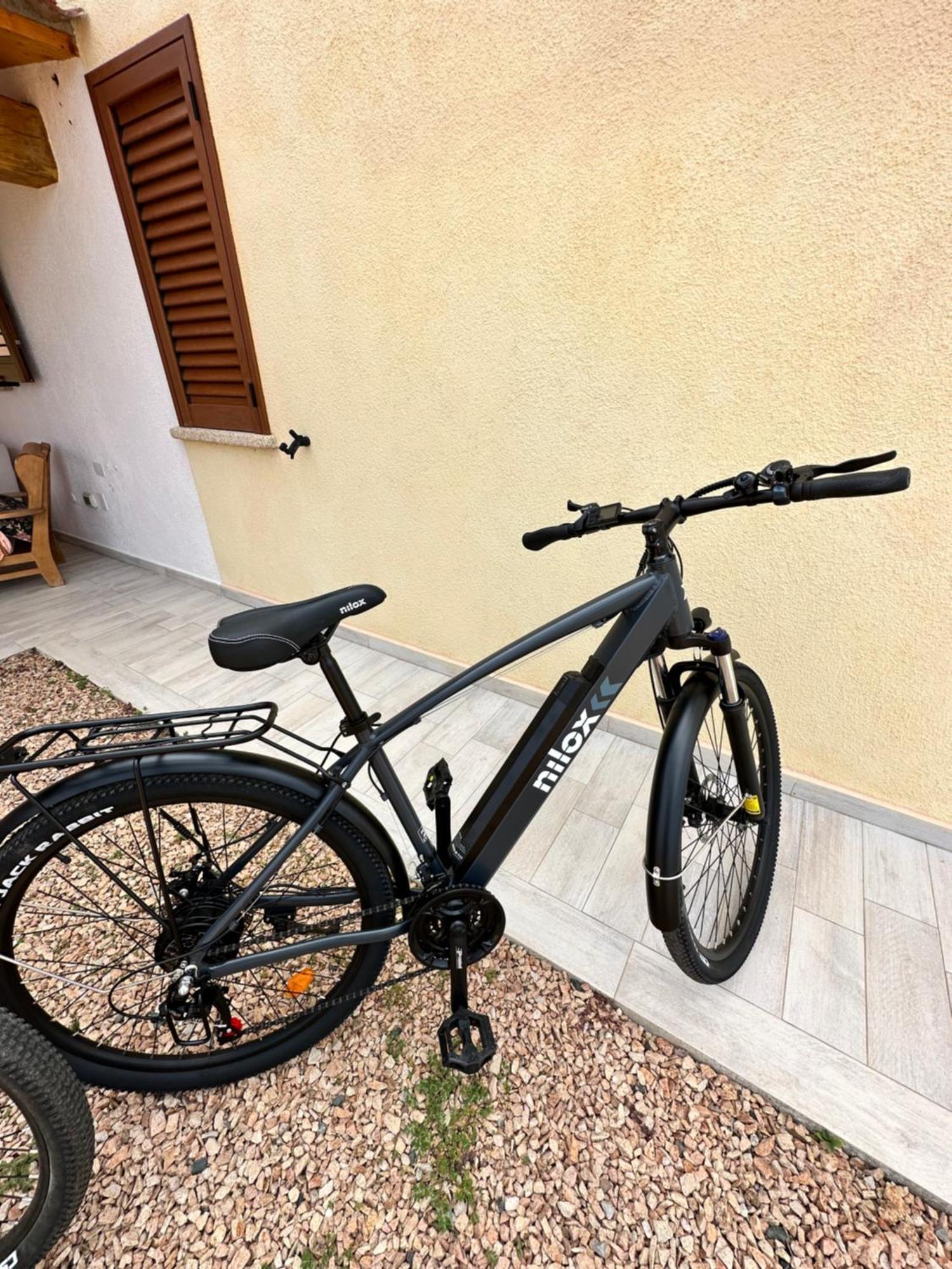 Molti Mari B&B Resort Olbia Exteriör bild