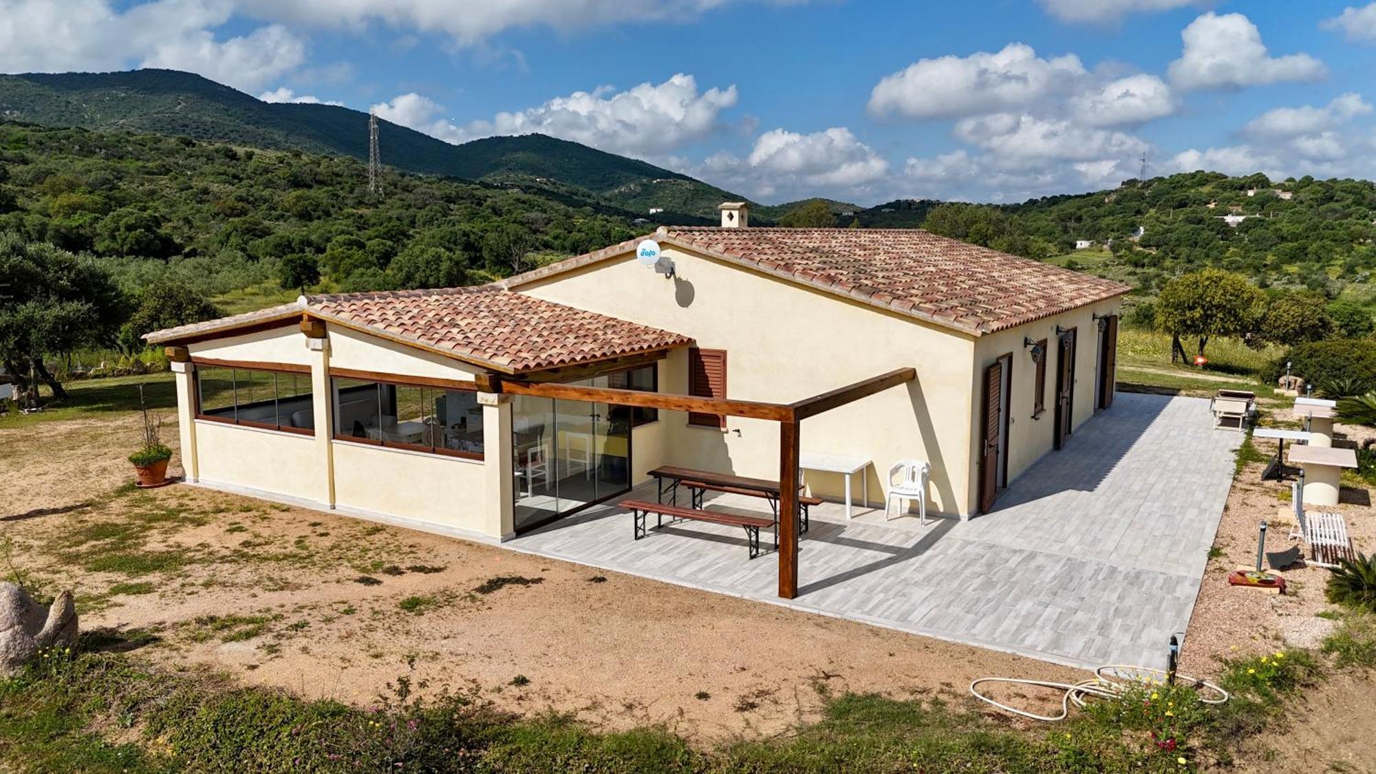 Molti Mari B&B Resort Olbia Exteriör bild