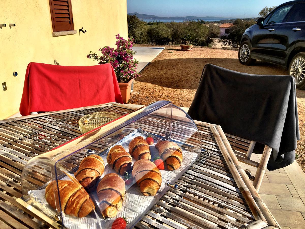 Molti Mari B&B Resort Olbia Exteriör bild
